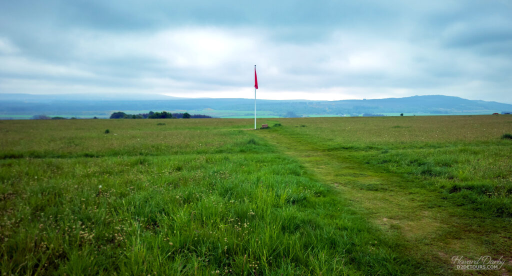 A lone flag marks the end of the line of British soldiers that defeated the Jacobites at Culloden Battlefield that ended the Jacobite Risings in 1746