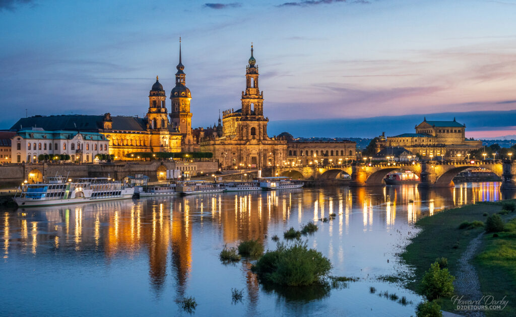 Evening along the Elbe river in Dresden