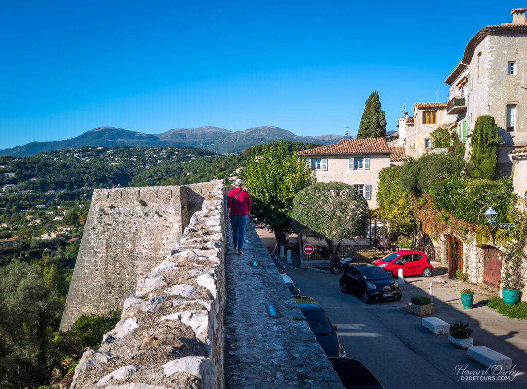 Walking the ramparts of Saint-Paul de Vence